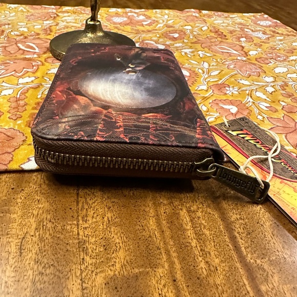 LOUNGEFLY Indiana Jones Raiders of the Lost Ark Zip Around Wallet - Picture 11 of 13